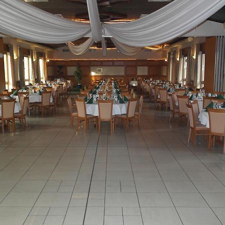 Hotel Jahnhaus Langenfeld  Ngoại thất bức ảnh