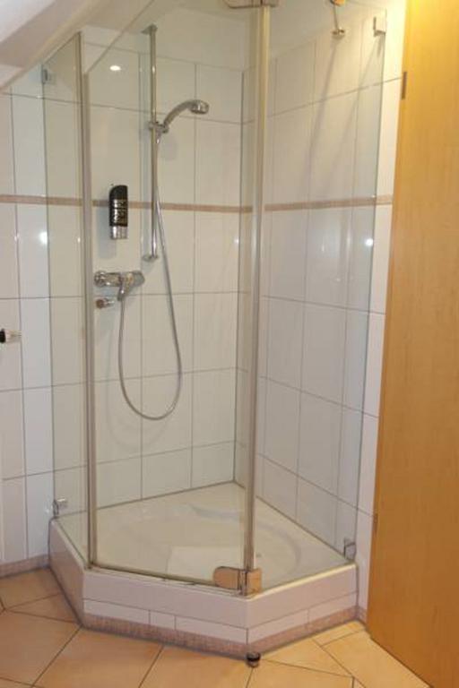 Hotel Jahnhaus Langenfeld  Ngoại thất bức ảnh